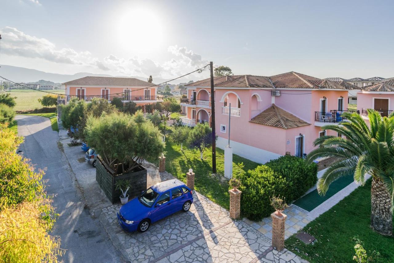 Costas Hotel Kalamákion Dış mekan fotoğraf