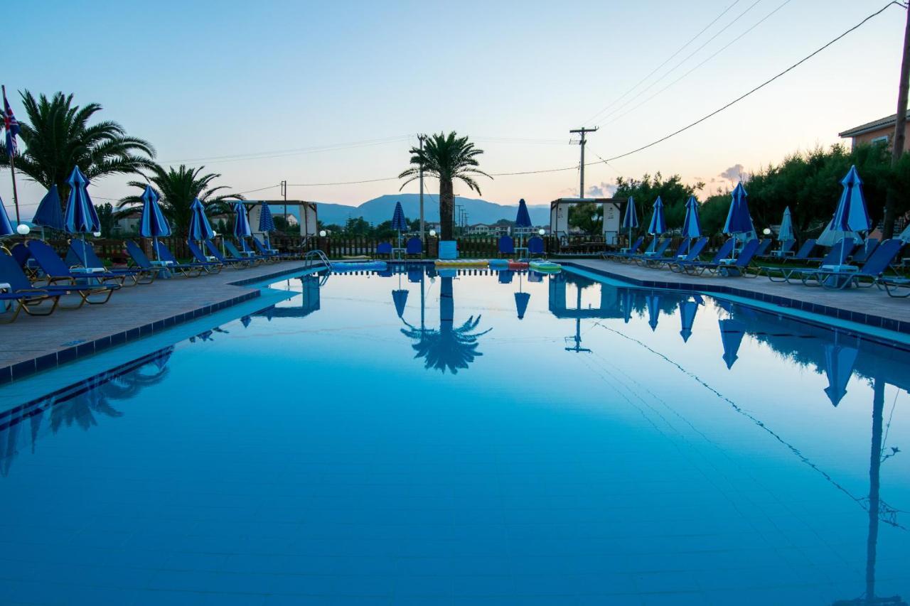Costas Hotel Kalamákion Dış mekan fotoğraf